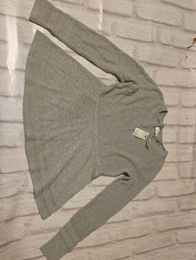 Crown & ivy long sleeve shirt size XS new with tags